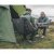 Pakkvennlig campingstol med teleskopisk design, svingfunksjon og ben som kan justeres til ulike høyder.