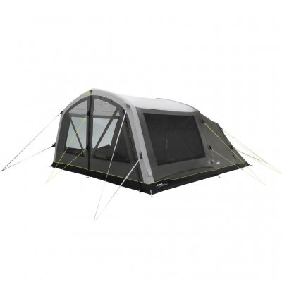 Takket være den vertikale fronten maksimeres plassen i stuen