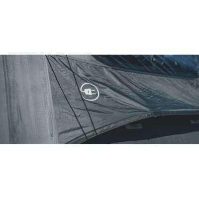 Generøs justerbar ventilasjon bidrar til å holde teltet kjølig på ekstra varme dager