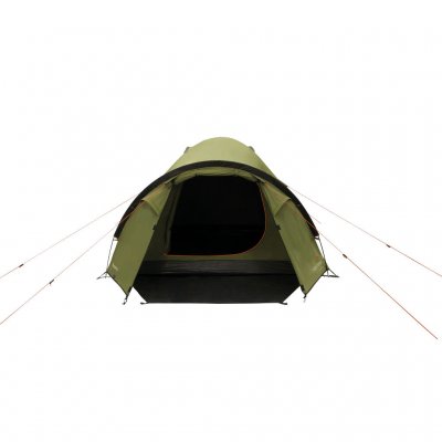 Setesdal 2 kuppeltelt rett forfra med åpen dør, som viser inngang, vestibyle og sovehytte.