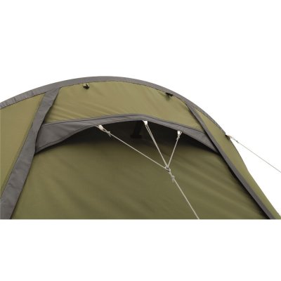 Stor ventil i fronten på tältet Robens Voyager Versa 4.