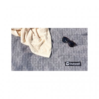Tältmattan täcker hela allrummet på familjetältet Springwood 6 från Outwell.