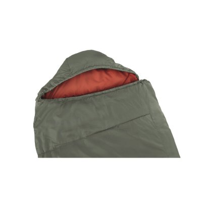 Dra åt huvan på Easy Camp Nebula L för att skydda mot värmeläckage.