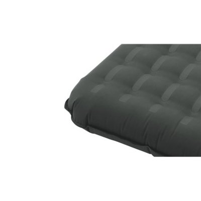 Mjuk utsida i polyester för en behaglig känsla.