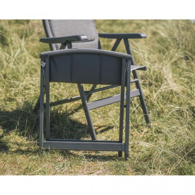 Fotstøtte/krakk i samme stil som campingstolene Outwell Helena, Outwell Rosewood og Outwell Clements.