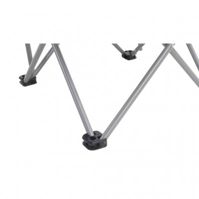 Stabile ben med gummiføtter som sørger for at sofaen står stødig