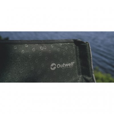 Slitesterkt polyesterstoff i campingstolen Outwell Goya.
