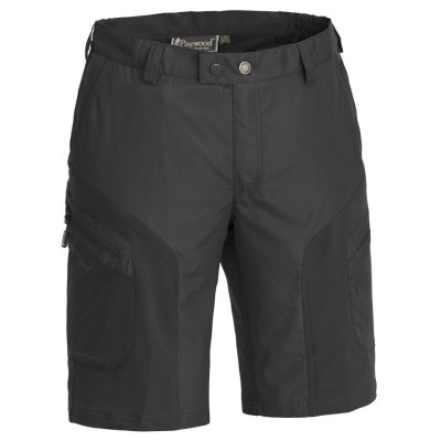 Funktionella och bekväma herr shorts från Pinewood i 4-vägs stretch för alla slags äventyr.