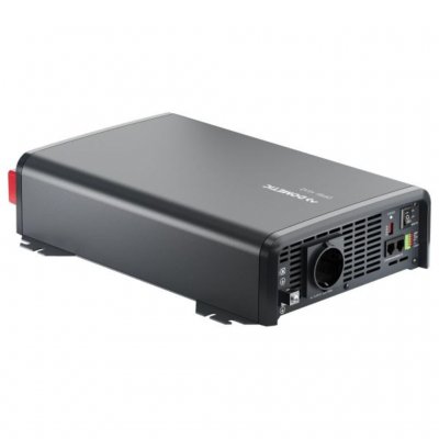 Dometic DPSI 1512, inverter med ren sinus og en effekt på 1500W. Gjør det mulig å bruke 230V elektronikk via et 12V-batteri.