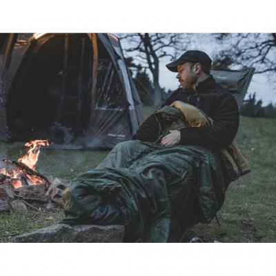 Lett og allsidig teppe som er perfekt for koselige kvelder ved leirbålet.