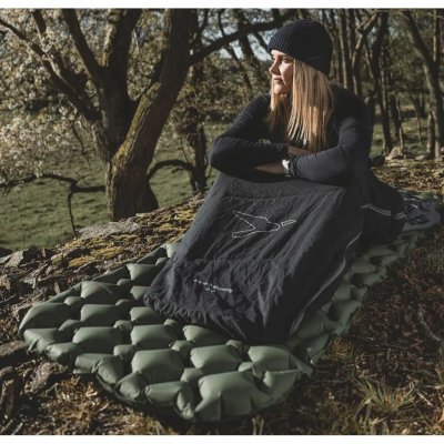 Svært lett og komfortabel luftmadrass med romslig liggeflate.