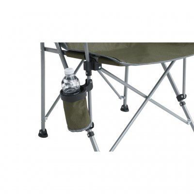 Stolen har en praktisk koppholder.