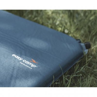 Easy Camp Skylark Double 5,0 cm Liggeunderlag – et prisgunstig alternativ for en komfortabel soveopplevelse.