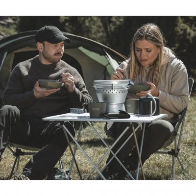 Stormkjøkken og gassbrenner for matlaging utendørs.