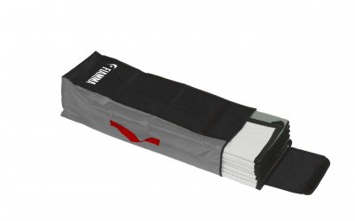 Förvara din Fiamma patiomatta i en väska med handtag.