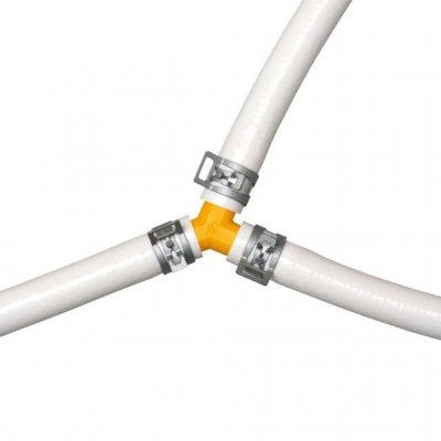 Fjærklemme for tilkobling av vannledninger i campingvogn og bobil.