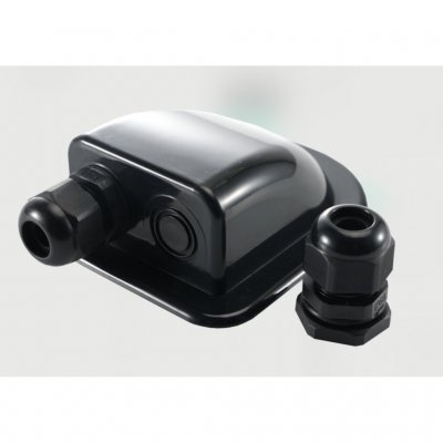 LTC kabelgenomföring för två kablar i svart.