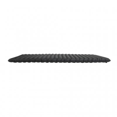 Svært slitesterk og pakkevennlig luftmadrass. Horisontale kanaler gir bedre vektfordeling.