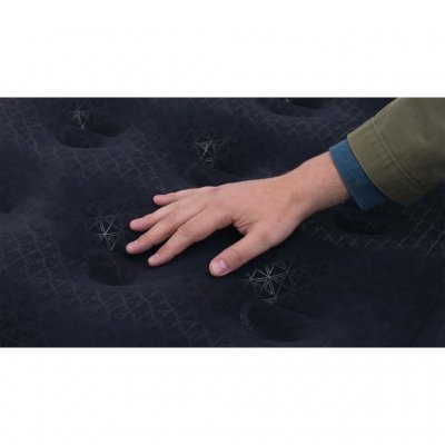 Overside i myk velur.