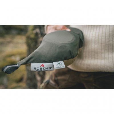 Kan pakkes ned til en liten pakkestørrelse og oppbevares i den medfølgende pakkposen.