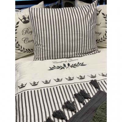 Royal Camping Sengetøysett Camping Queen